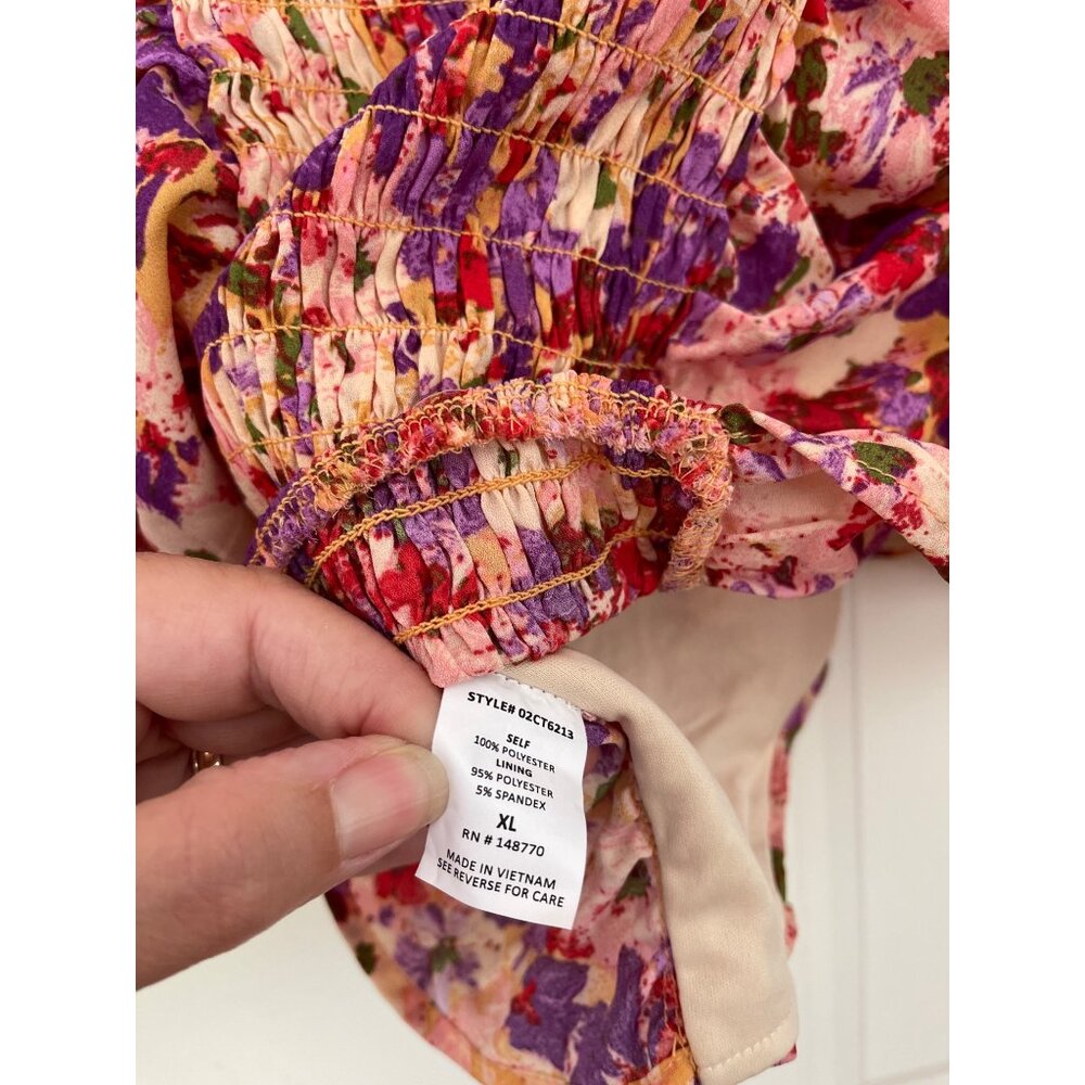 Sienna Sky cropped blouse Colorful Floral Chiffon Top size L New NWOT - Picture 7 of 8